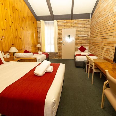 All Travellers Motor Inn Coonabarabran Exterior foto